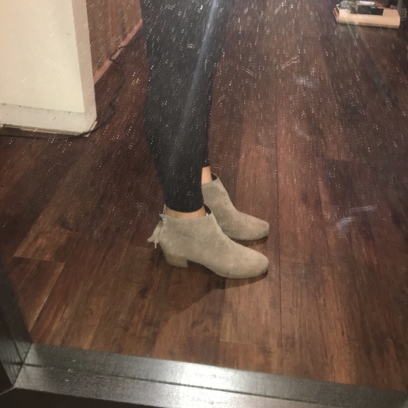 Kenneth Cole Ankle Booties - Picture 5 of 5